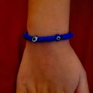 Blue evil eye bracelet